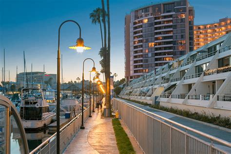 the promenade at marina city club apartments